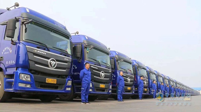?清源集團(tuán)現(xiàn)有歐曼?；愤\(yùn)輸車