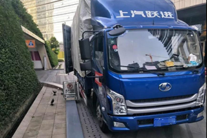 當(dāng)代年輕卡友現(xiàn)狀：選對(duì)車從不含糊，開好車舒服掙錢~！