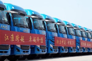 大手筆！備戰(zhàn)雙十一  中通快遞再次采購(gòu)300臺(tái)江淮格爾發(fā)K7