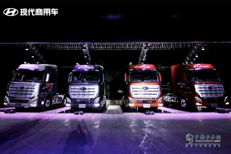 新一代創(chuàng)虎國六系列與LNG牽引車齊發(fā)   現代商用車重拳“出擊”