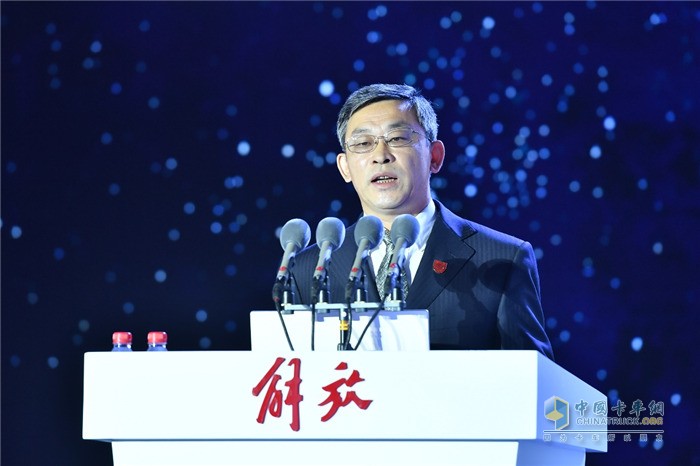 一汽解放副總經(jīng)理、商用車開發(fā)院院長、黨委書記吳碧磊解讀2021年主銷產(chǎn)品
