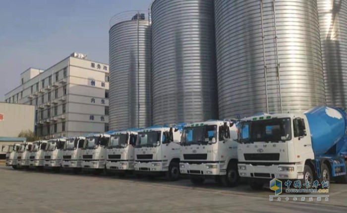 星馬攪拌車作為行業(yè)內(nèi)口碑產(chǎn)品，市場認(rèn)可度很高