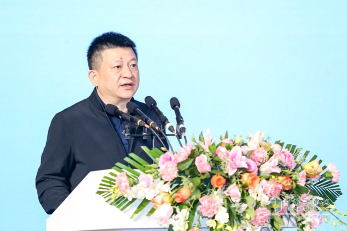 中國食品土畜進(jìn)出口商會(huì)冷鏈流通專業(yè)委員會(huì)執(zhí)行理事長、商務(wù)部全國農(nóng)產(chǎn)品冷鏈流通監(jiān)控平臺(tái)項(xiàng)目組首席專家 江波