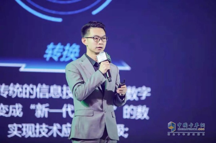 龍?bào)?潤(rùn)滑油 零部件