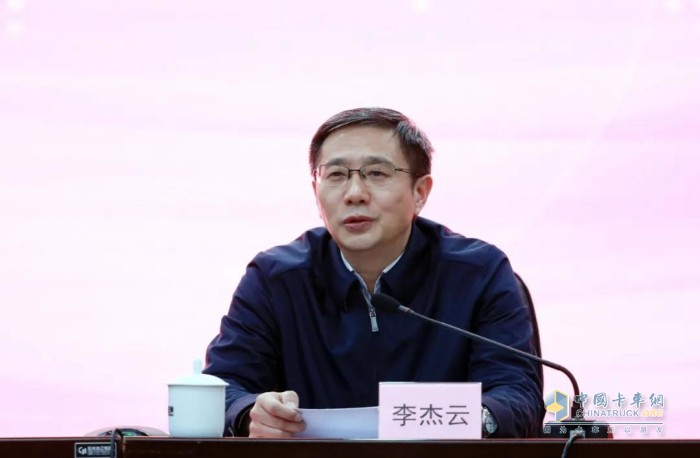 玉柴 發(fā)動(dòng)機(jī) 董事長(zhǎng) 李漢陽 晏平