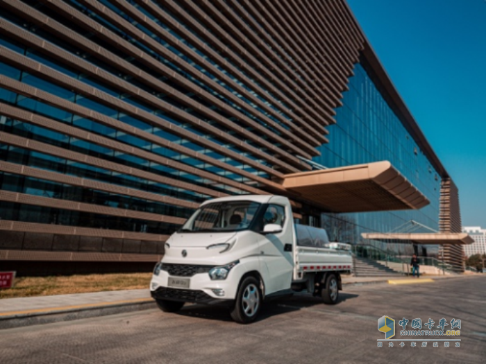 飛碟汽車(chē) Q3 