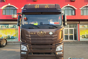解放青汽JH6領(lǐng)航版LNG牽引車到底如何？趙偉告訴你真相