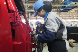 攻堅克難 大運各部門全力以赴確保高質量完成生產(chǎn)任務
