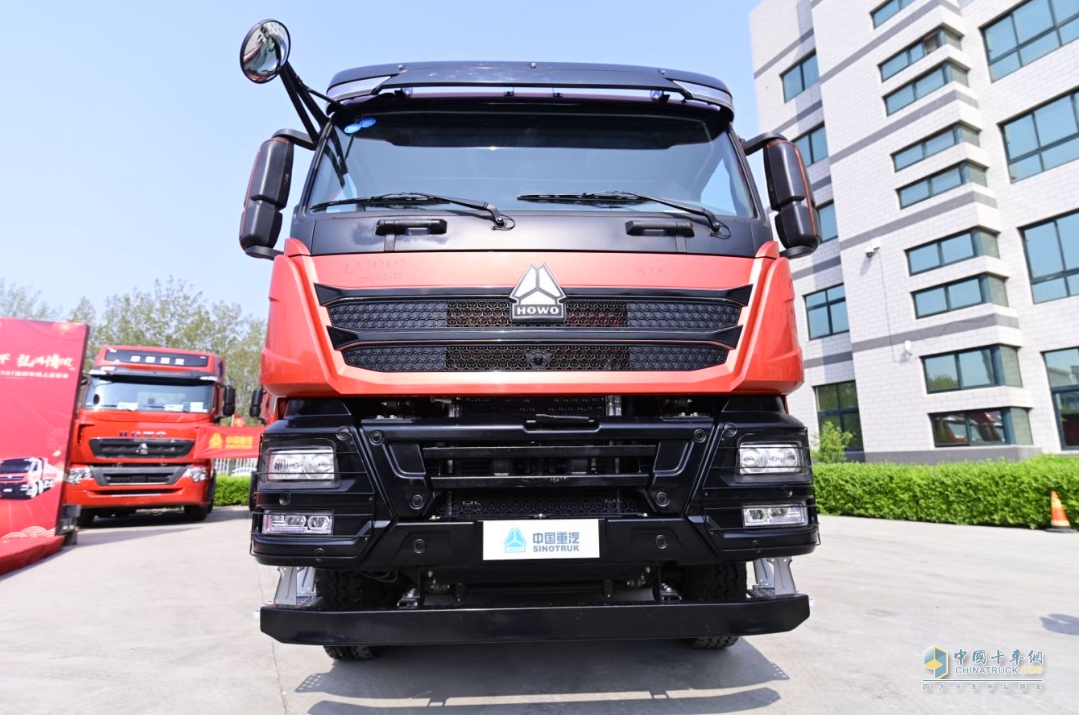 全新一代 自卸王者——豪沃TH7自卸車(chē)強(qiáng)勢(shì)來(lái)襲
