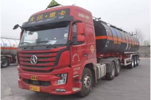 銷售火爆 大運(yùn)危險品車輛貼心服務(wù)贏夸贊