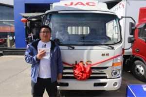 杜宗沛憑借多年使用經(jīng)驗(yàn)表白：桶裝水運(yùn)輸江淮帥鈴真心挺好