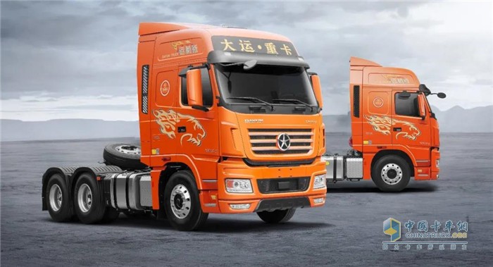 大運(yùn)重卡  牽引車(chē)