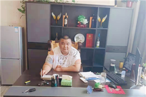 國五國六“換擋期”，85后創(chuàng)業(yè)者劉亞勇成功逆襲