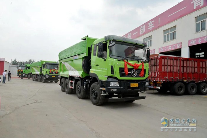 東風天龍KC,渣土車,牽引車