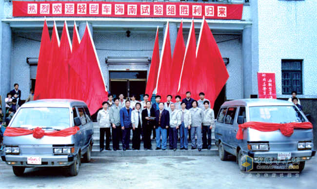 東風(fēng)柳汽乘龍  牽引車(chē)