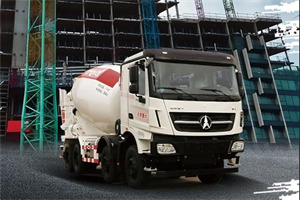 北奔8×4混凝土攪拌運(yùn)輸車：我“拌”事 您放心