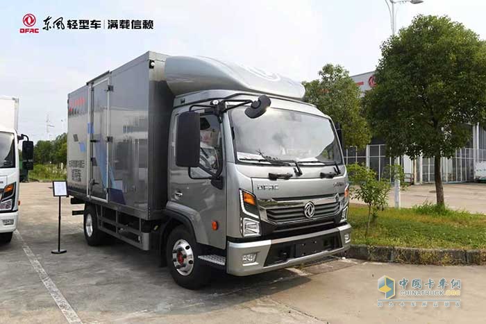 東風(fēng)汽車股份媒體品質(zhì)體驗之旅
