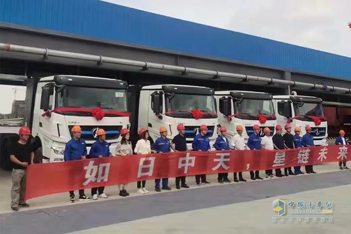北奔重卡,純電動(dòng)牽引車