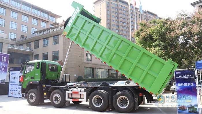 輕快靈省潮，全新一代歐曼行星輕量化自卸車山西區(qū)域上市