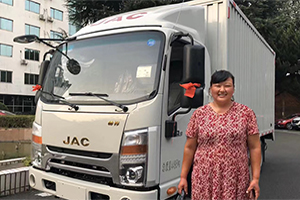 誰言女子不如男?江淮帥鈴助煙臺謝大姐走上貨運之路!