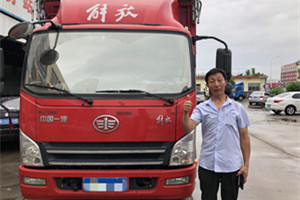 陳清喜：解放輕卡虎VH 名副其實(shí)的掙錢(qián)機(jī)器