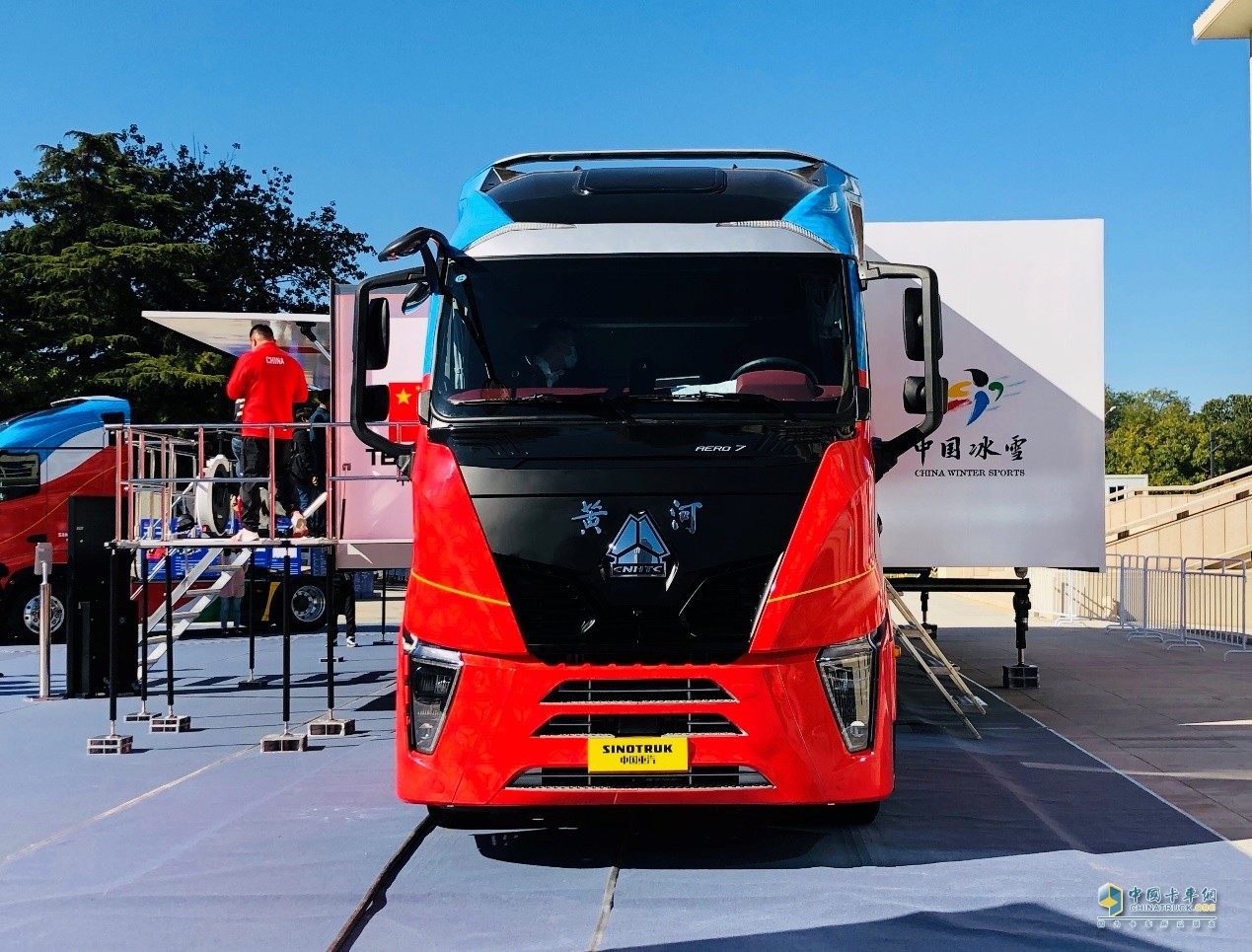 黃河氫燃料電池雪蠟車(chē)