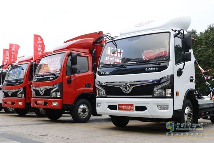 東風(fēng)股份專用車 勁威版 國(guó)六平板車型