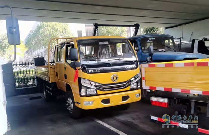 東風多利卡D6雙排車是“最靠譜的選擇”