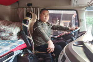 21年閱車無數(shù) 孫海偉為何鐘愛東風(fēng)天龍KX？