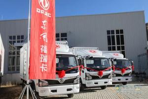 高原保持正常核載行駛 東風(fēng)福瑞卡西藏經(jīng)銷商向大客戶交車