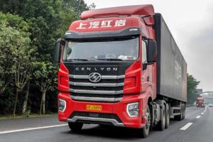 跑干線運輸相當(dāng)滿意 紅巖杰獅H6牽引車讓楊師傅收入增加