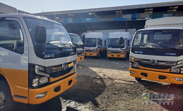 東風凱普特K5智悅版雙排汽油車
