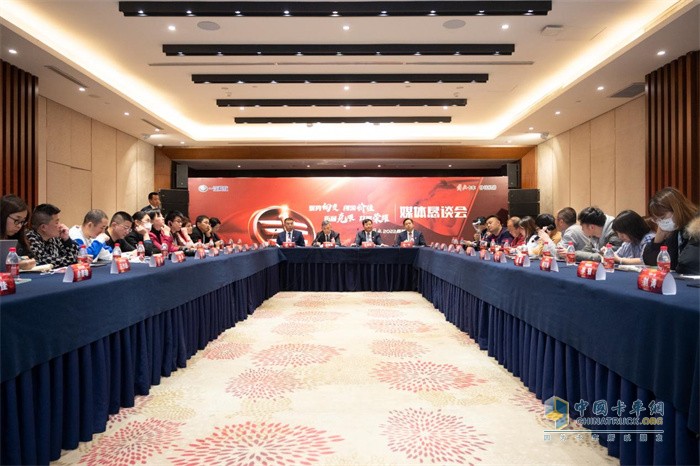 一汽解放   新能源目標萬量