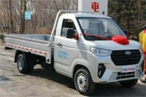 當(dāng)開瑞X6“遇上”五菱榮光新卡  實力比拼誰更勝一籌
