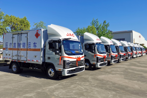 醫(yī)療廢物運輸專業(yè)車 江淮1卡抗疫1號醫(yī)療廢物轉(zhuǎn)運車有實力！