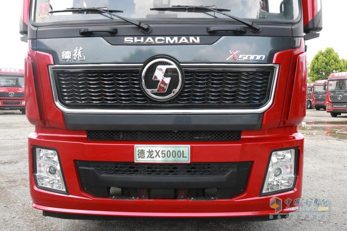 陜汽德龍X5000L牽引車(chē)