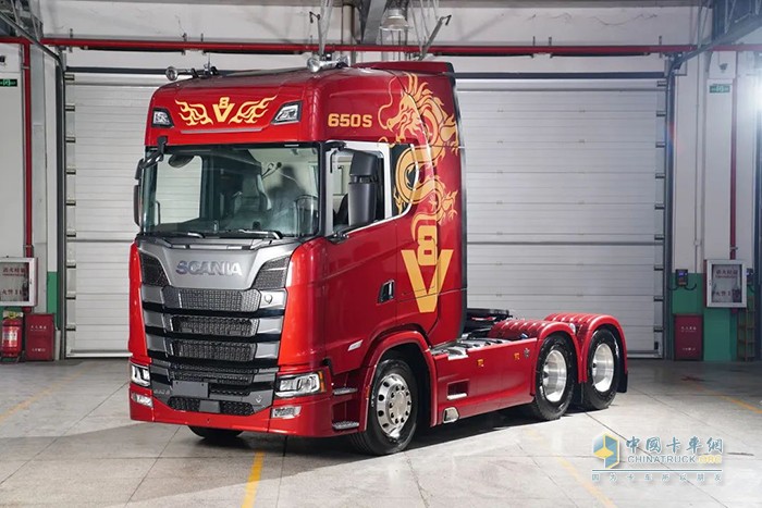 斯堪尼亞中國(guó) V8中國(guó)限量版 全國(guó)首輛交車(chē)