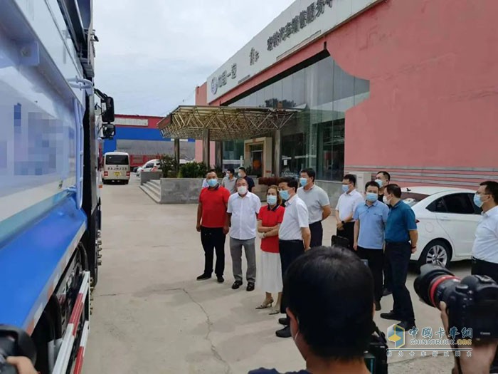 北京市大興區(qū)委書記王有國專程參觀解放氫能產品