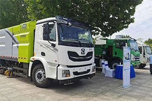 新品亮大招！徐工純電動(dòng)洗掃車(chē)硬核“下鄉(xiāng)”