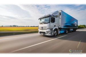 eActros LongHaul+GenH2液氫重卡亮相！梅賽德斯奔馳攜多款新品亮相IAA