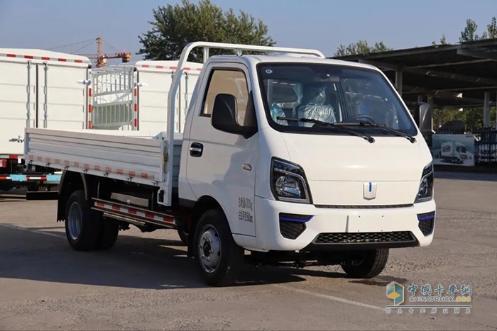 歐鈴汽車，唐駿汽車，新鋒銳V5E