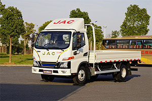 江淮汽車：加速新能源商用車化，江淮1卡駿鈴聚寶盆暢行城內(nèi)城際