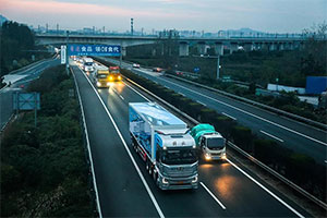 23.7%，一汽解放11月蟬聯(lián)終端份額第一地位