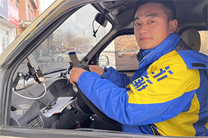 運(yùn)滿滿快車貨運(yùn)節(jié)收官 臨沂小伙贏最強(qiáng)爭(zhēng)霸賽 上汽輕卡開(kāi)回家