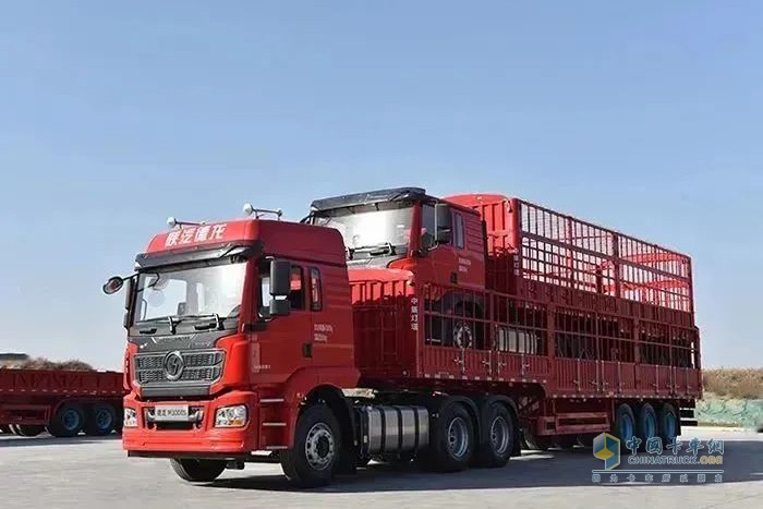 煤炭運(yùn)輸“不二之選” 陜汽M3000S子母車帶你輕松致富！