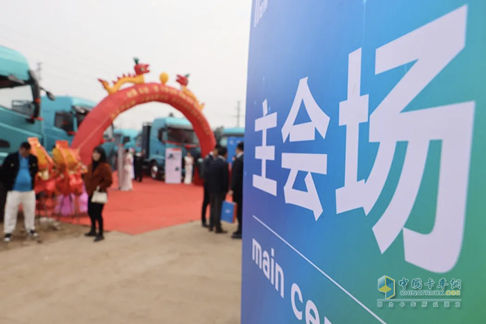 90輛新能源重卡交付成都，長(zhǎng)征汽車實(shí)現(xiàn)西南市場(chǎng)新突破