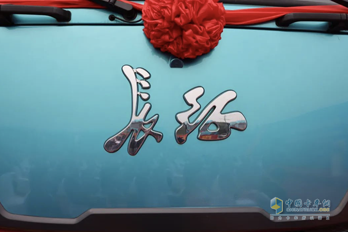 90輛新能源重卡交付成都，長(zhǎng)征汽車實(shí)現(xiàn)西南市場(chǎng)新突破