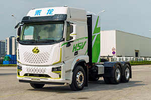 柳州汽車工業(yè)轉(zhuǎn)型“頭排兵”，東風(fēng)柳汽乘龍“秀肌肉”