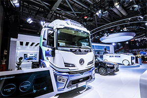 領(lǐng)跑上海國(guó)際車展 陜汽攜手滴滴打造量產(chǎn)無(wú)人智能卡車