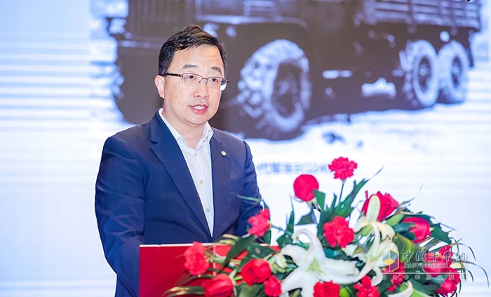 回望研發(fā)四十載，東風(fēng)商用車將超越自我砥礪前行